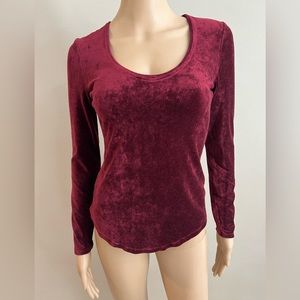 Theory long sleeve shirt velvet burgundy Sz M scoop neck
